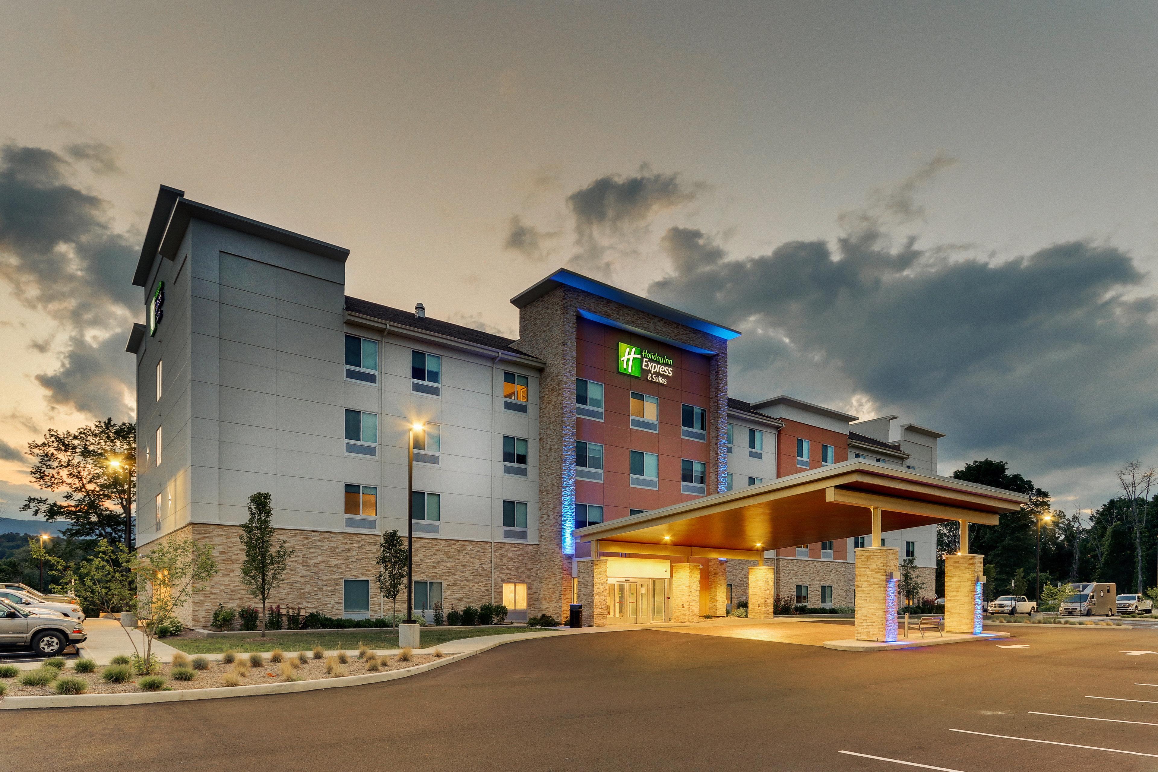 Holiday Inn Express & Suites - Saugerties - Hudson Valley By Ihg Εξωτερικό φωτογραφία